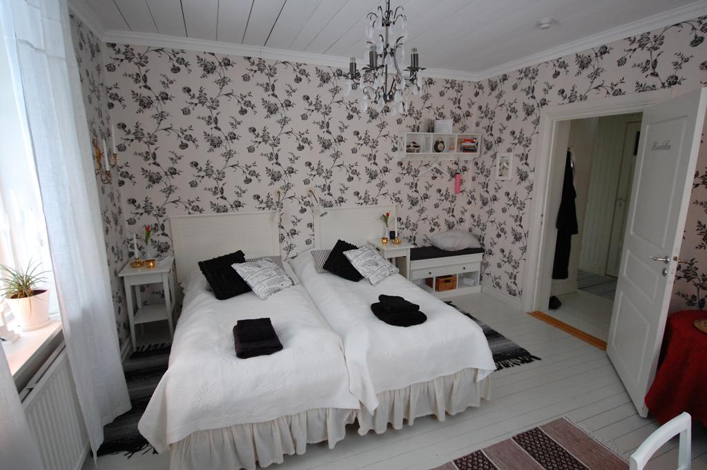 Brunnsgarden Bed & Breakfast Skellefteå Pokój zdjęcie